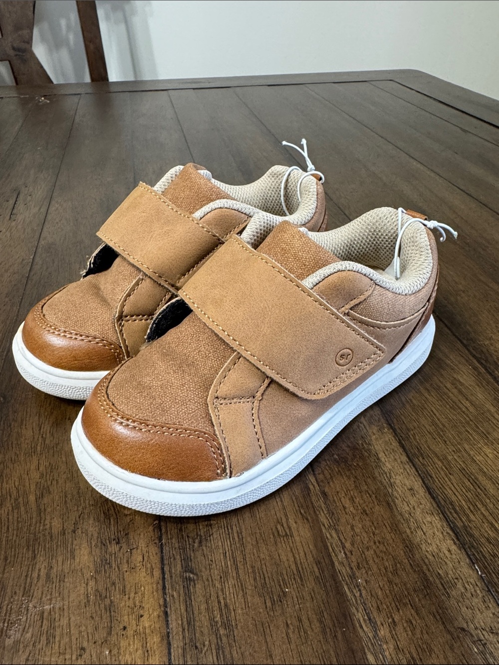 Brown Stride Rite 360 Cole Toddler Shoe 8M